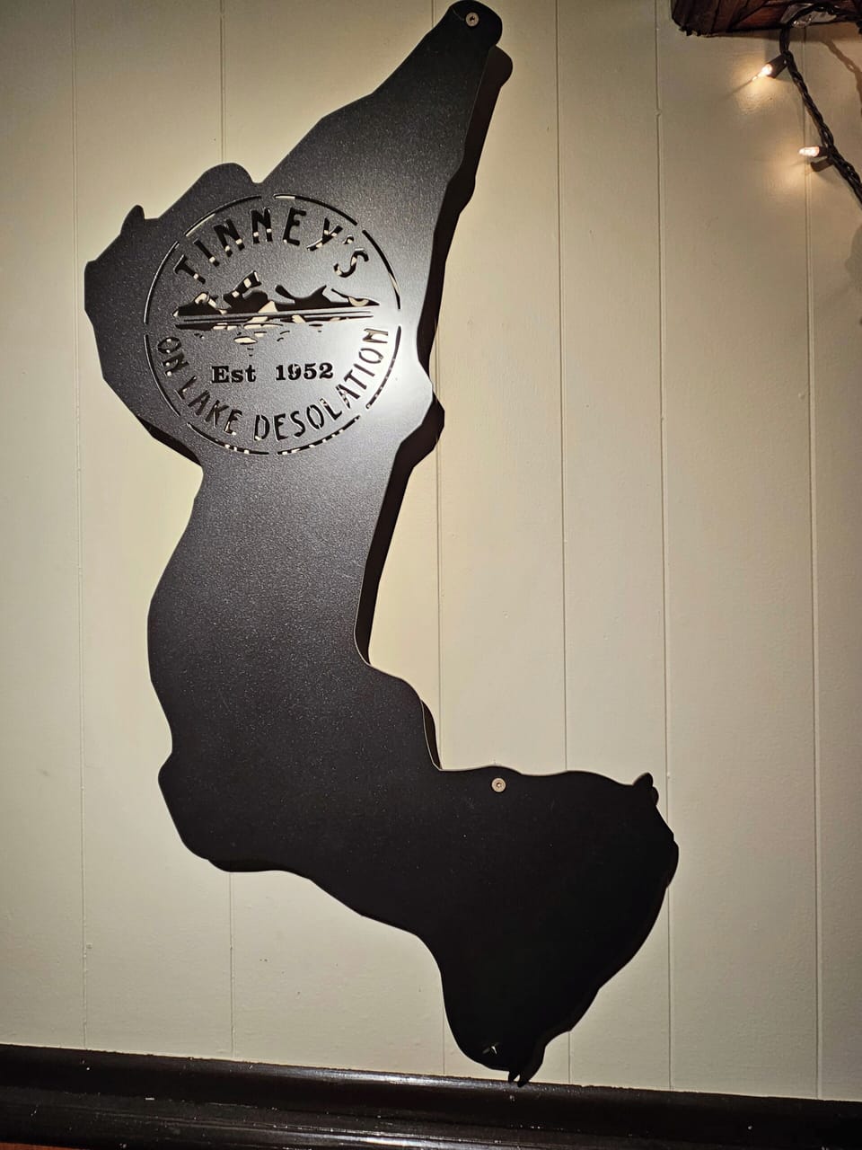 local eatery Tinney's Tavern 