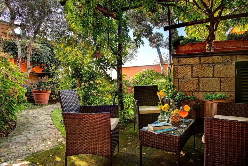 Autumn, Garden, Spring, Summer, Winter