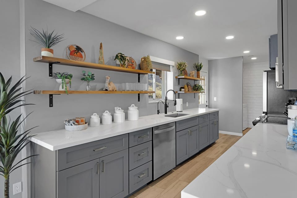 Fully stocked kitchen stainless steel appliances, & Coffee Station + Snacks