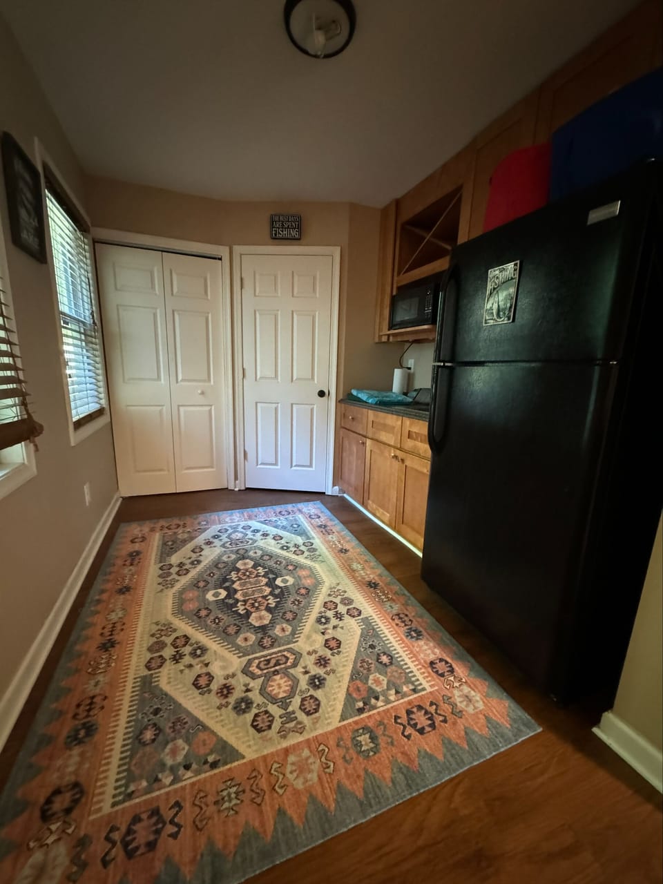 Downstairs Kitchenette 
