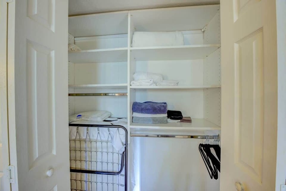 Ample storage for all your belongings.
