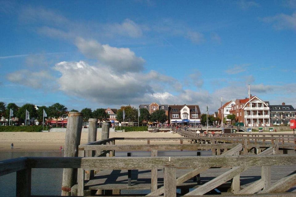 Surroundings [summer] (1-5 km)