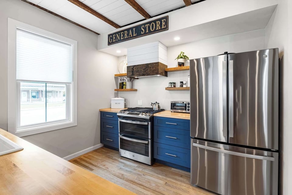Kitchen Alternate 1