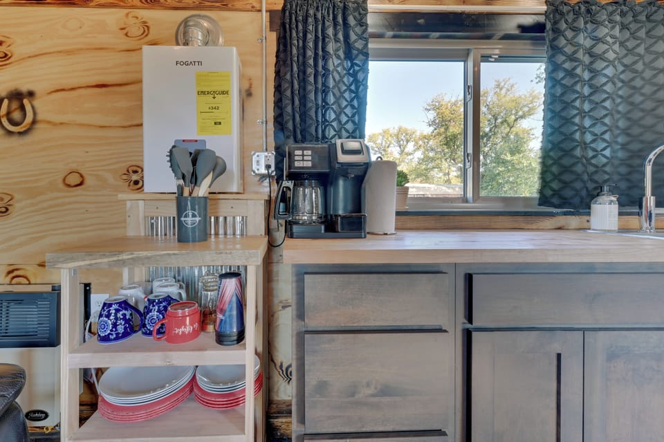 Kitchenette | Main Level | Hot Plate | Toaster | Crockpot