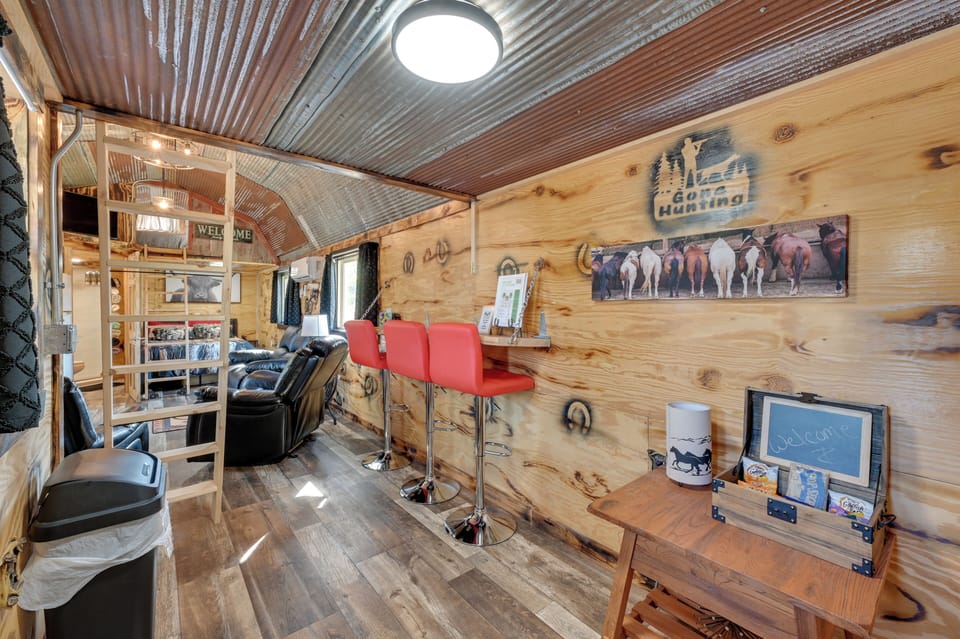 Living Area | Main Level