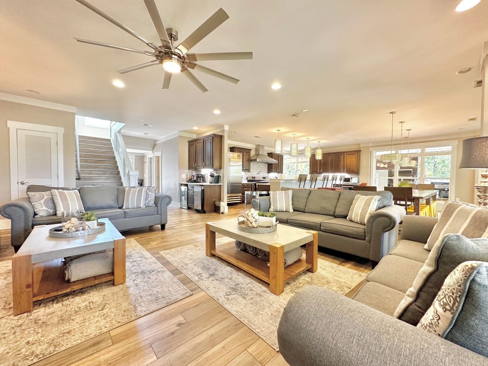 Living room. Large open area with 3 couches!