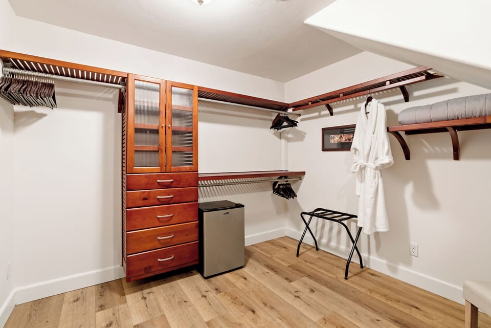 Large walk in closet in primary bedroom
