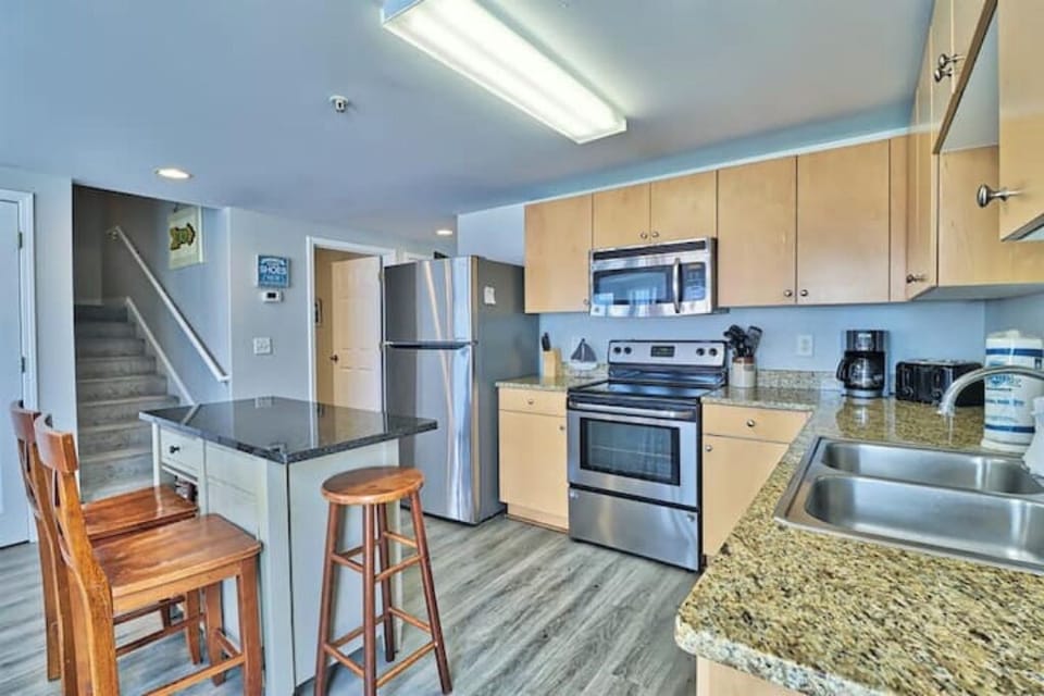 Fully equipped kitchen