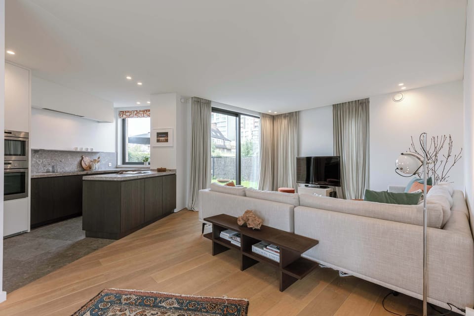 Bright and inviting living room for cozy moments with friends and family