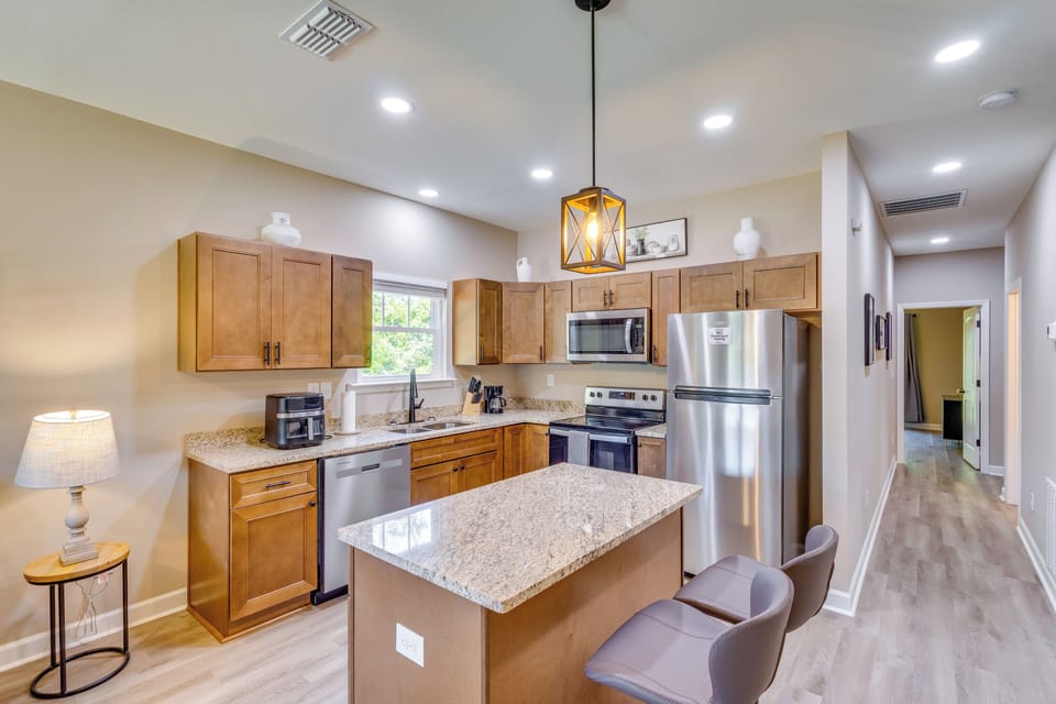 Kitchen | Cooking Basics | Dishware/Flatware | Drip Coffee Maker | Microwave