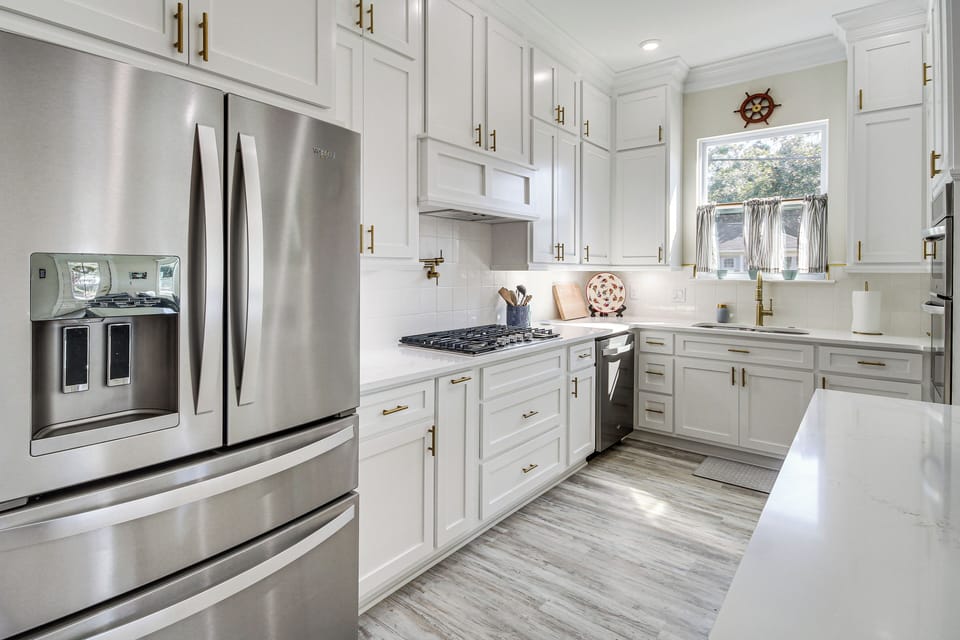 Kitchen | Cooking Basics | Dishwasher | Single-Story Home