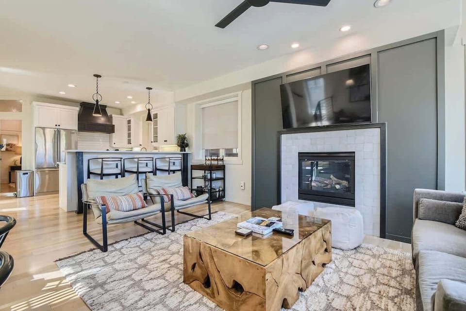 | Gold Coast by Boutiq Luxury Vacation Rentals | Park City, Utah |
