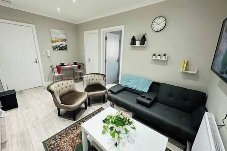 8c491213 7e8d 4f1d ac01 7d5d48cf455d