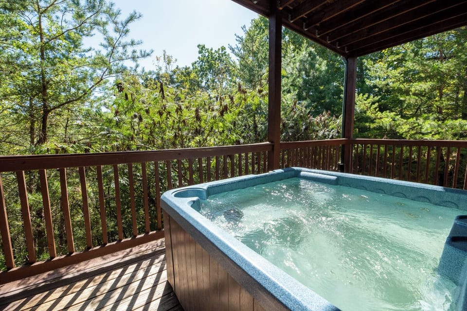 Nicoha's bubbling hot tub