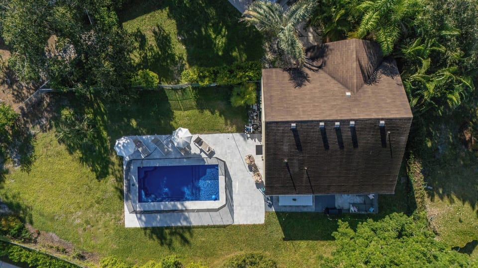 Welcome to your beach paradise with a large pool!