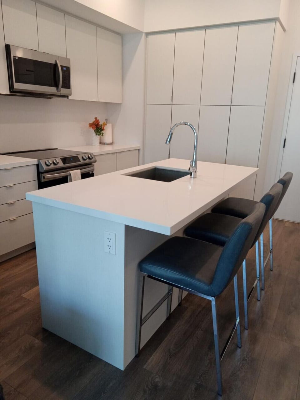 Fully Stocked Kitchen with All the Appliances