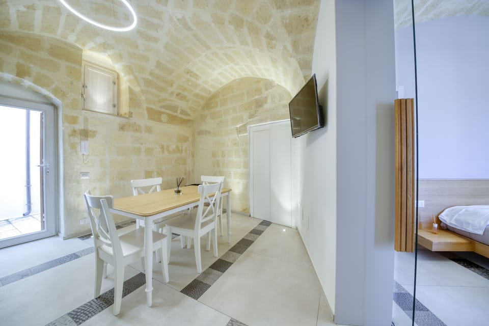 dining room Palazzo Fondo Vico 1   Affitti Brevi Italia