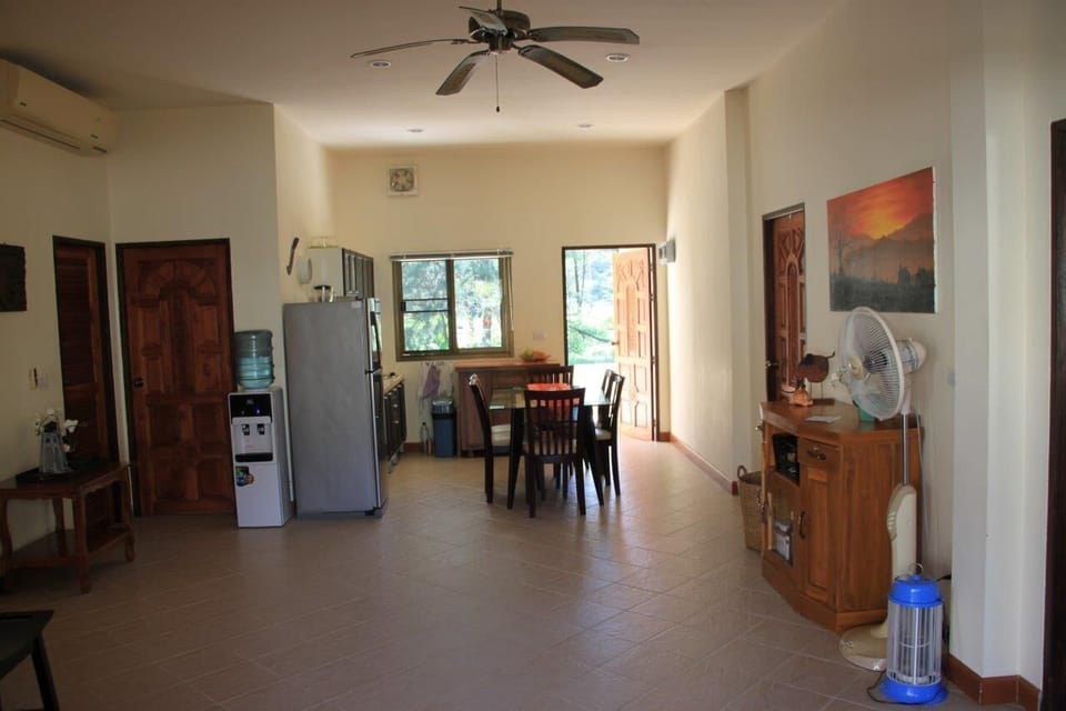 Kitchen and dining table