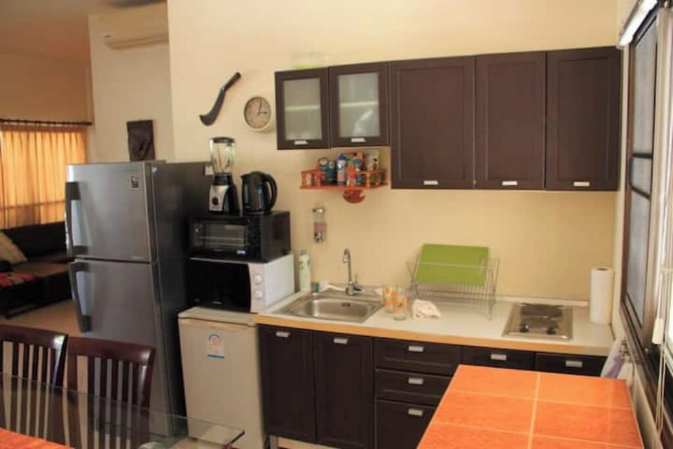 Kitchenette.