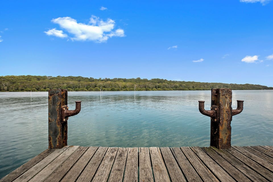 Public Jetty 1 min walk