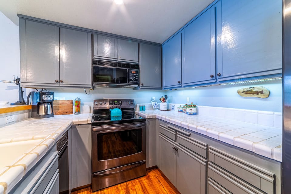 Kitchen has upgraded electric stove/oven. We provide coffee, coffee filters, creamer, sugar, salt, pepper & cooking oil.