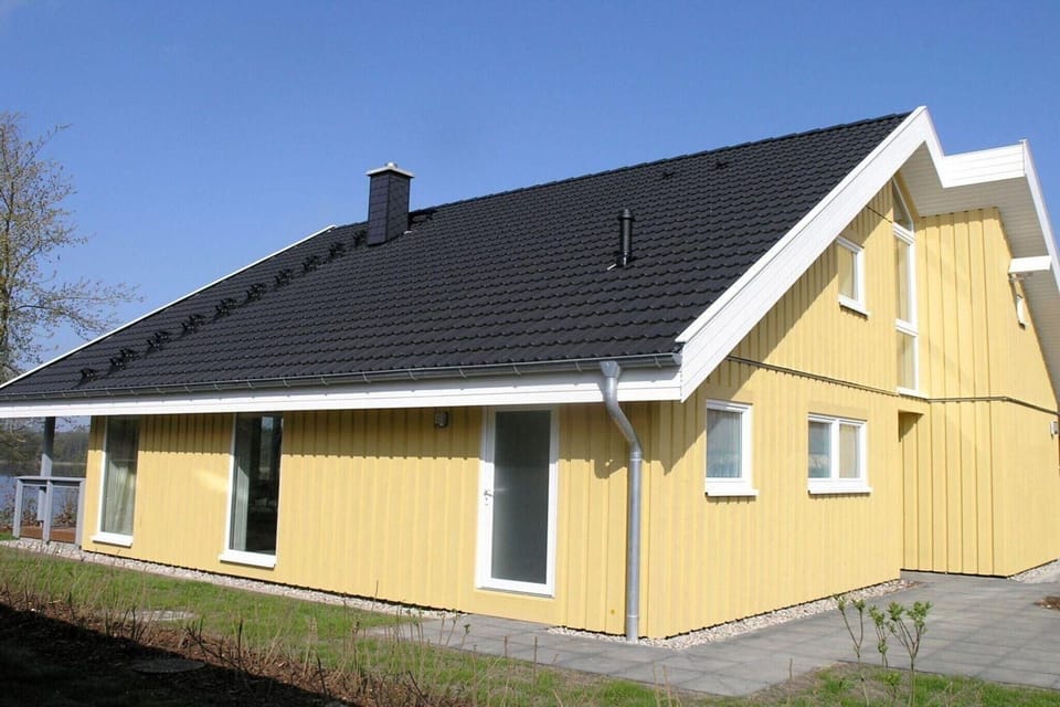 Holiday Home Exterior [summer]
