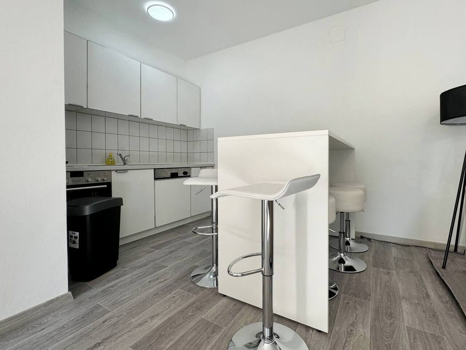 8946be6c-8880-4c3a-aeee-b1e43177f1b2