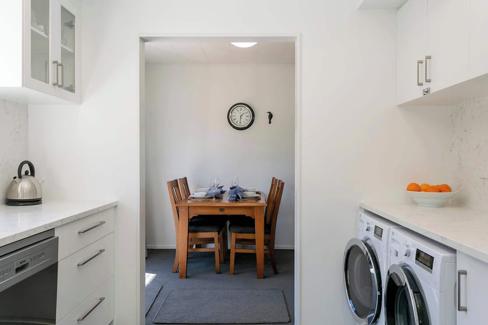 Unit 3 - Kitchen & Dinning Area