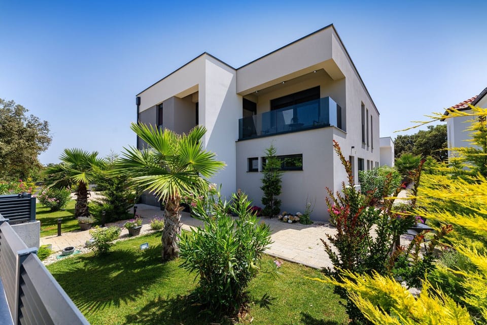 Holiday Home Exterior [summer]