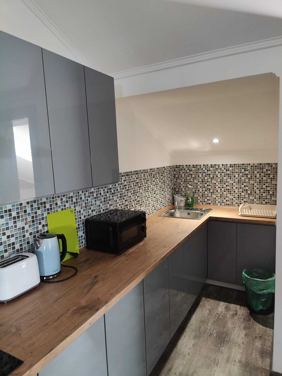 Peng- Kitchen (1)