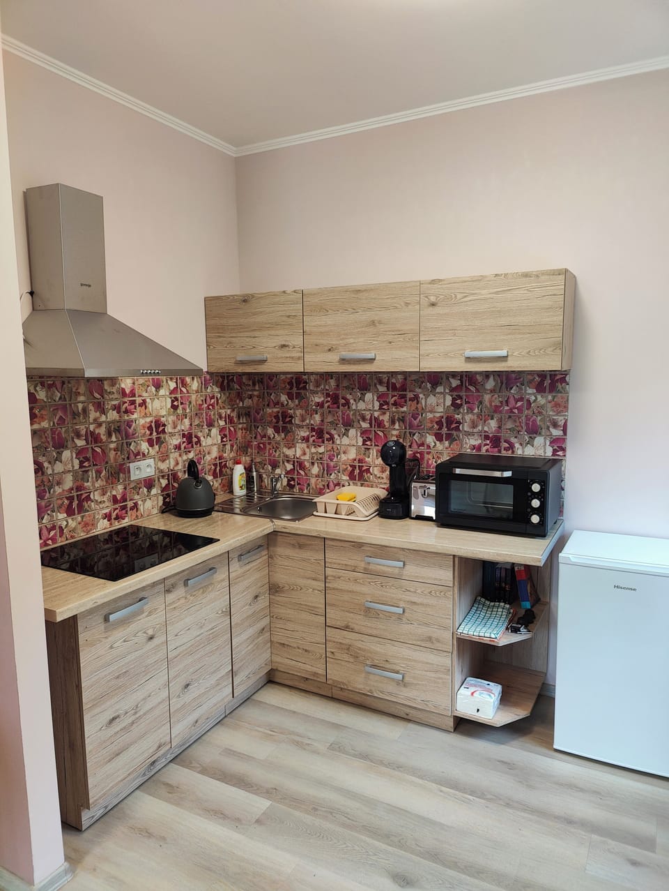 Rosa - Kitchen (2)