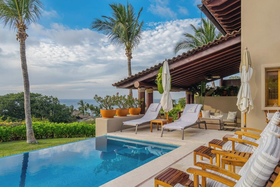 FSPV 2038 is an Ocean-view villa inside Punta Mita Resort
