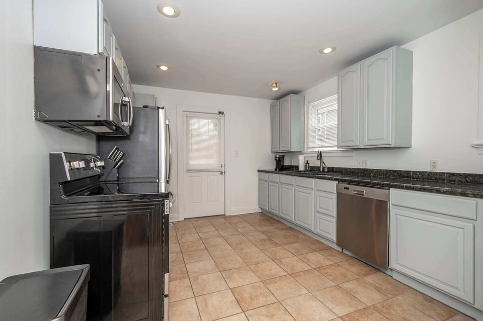 The well-equipped kitchen offers tons of counterspace