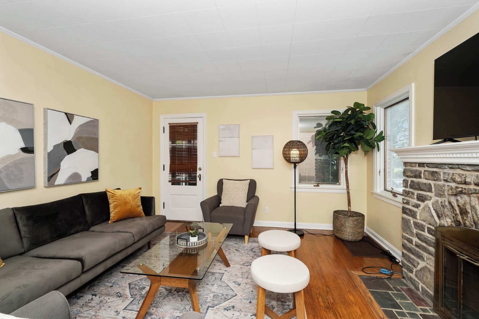 Curl up in the living room & stream all your favorite entertainment