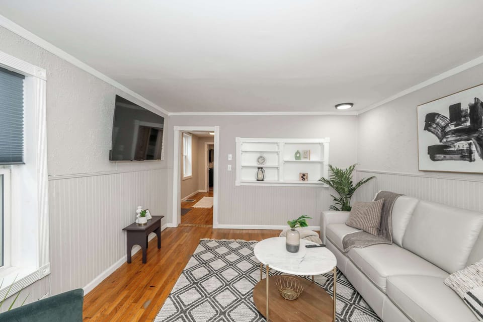 Curl up in the cozy living room & stream all your favorite entertainment