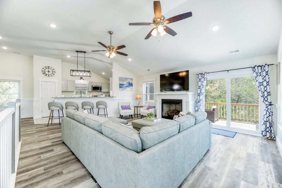 Top Level Living Area