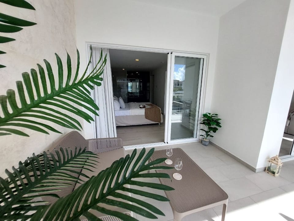 Balcony / Terrace