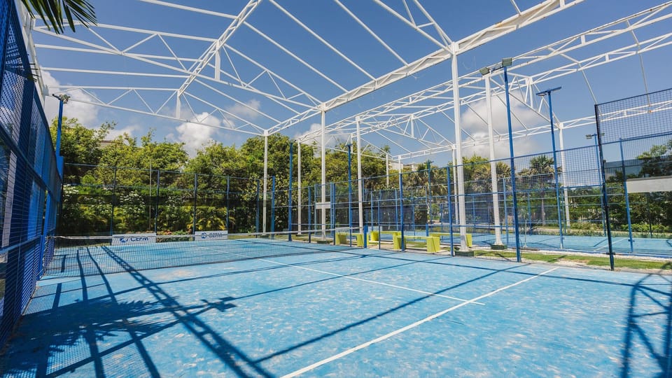 Tennis court