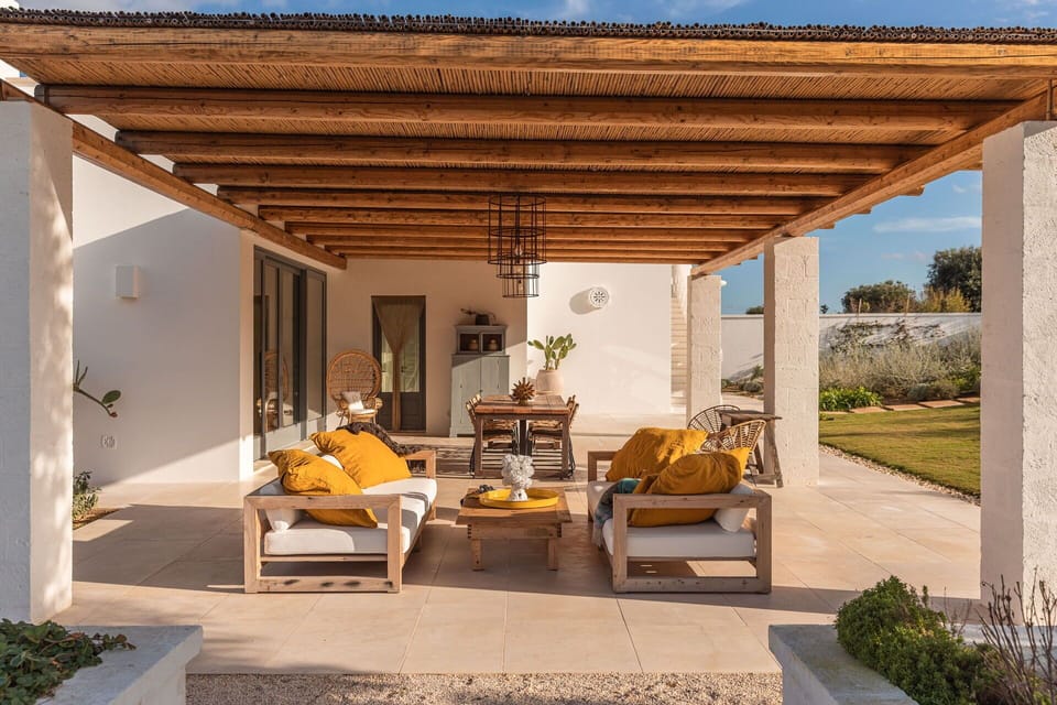 Activities, Amenities, Balcony / Terrace / Patio, Building Exterior, Facilities, Food, Kitchen, Pool, Spring, Summer, Wellness