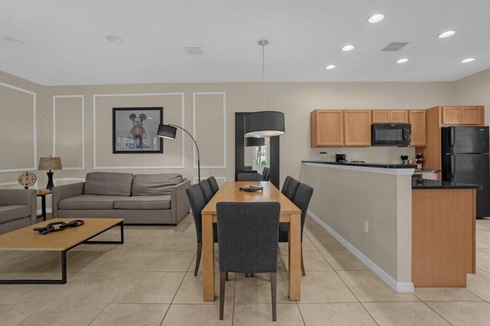 3070WhiteOrchidRoad(7)
