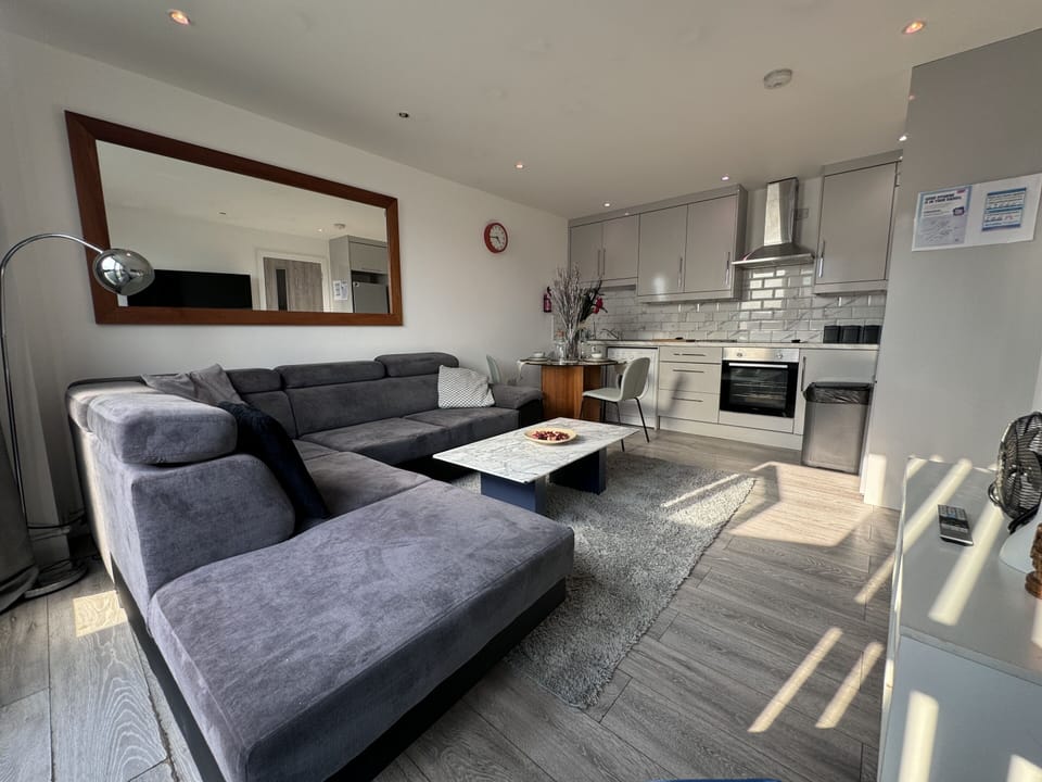 Living Room / Lounge