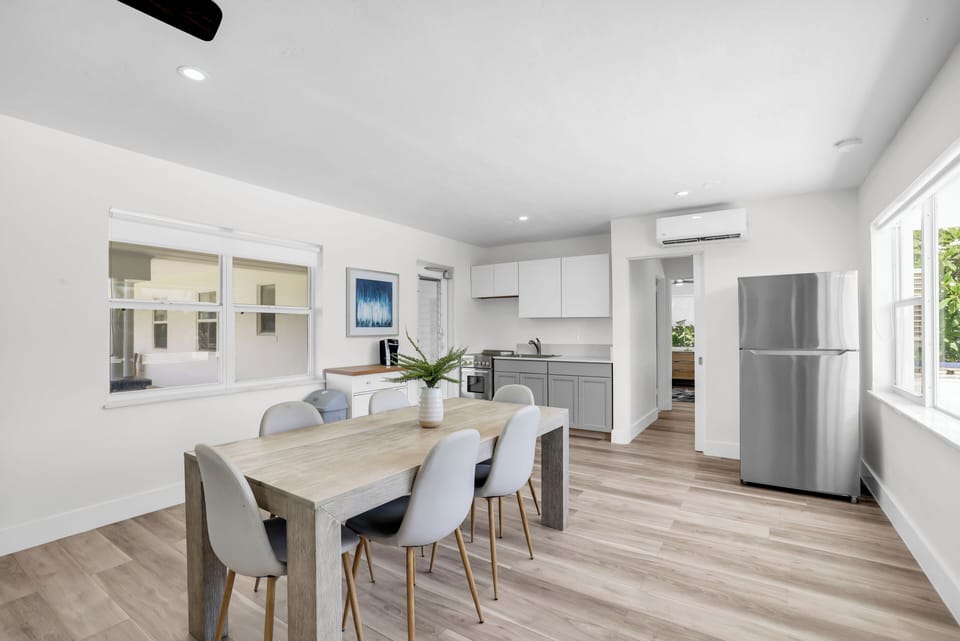 Kitchen/Dining room