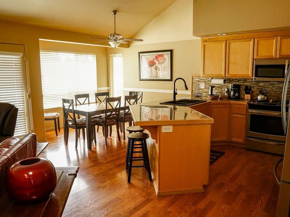 6.Ridge Three Bedroom Home BHS55