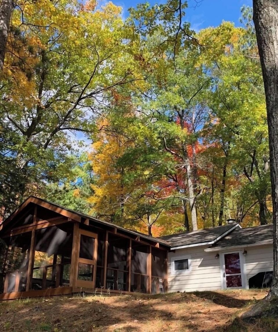Screened in porch