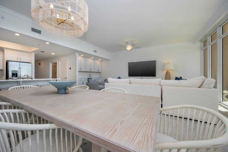 Savor a family meal or enjoy a fun game night with beach views and create lasting memories with loved ones