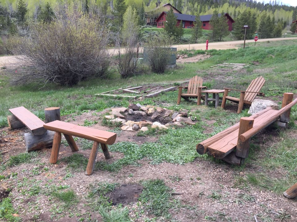 Fire pit and seating front yard