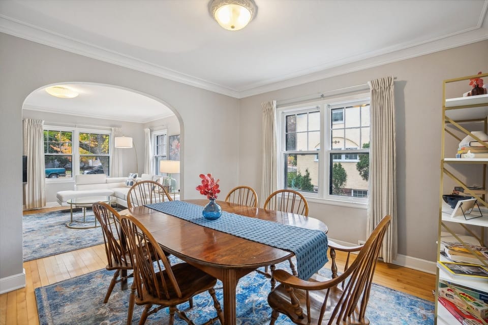 Architecture, Building, Dining Room, Dining Table, Furniture