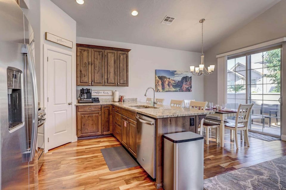 Fully equipped kitchen with everything you need
