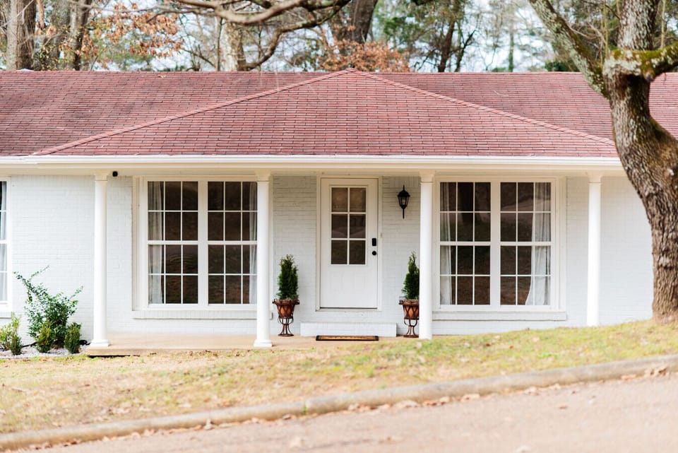 Front Of House View 1