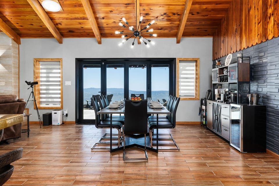 Dining area with majestic mountain views & seating for 8 + Ultimate Coffee Bar 